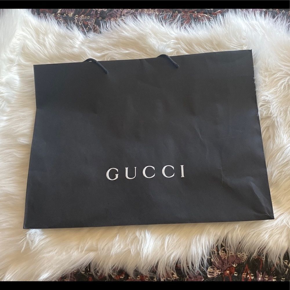 Authentic Gucci Shopping Back Medium - Picture 4 of 4